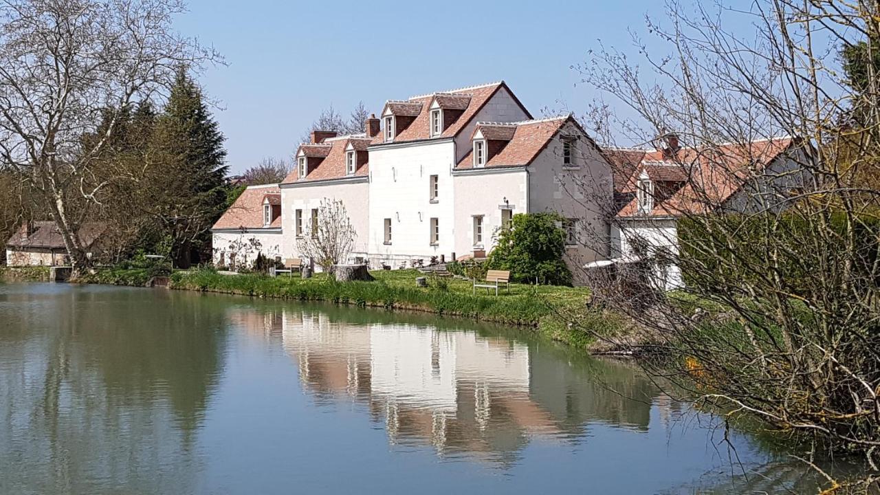 Moulin Du Fief Gentil Bed & Breakfast Blere Exterior photo